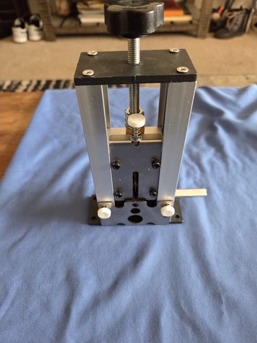 Manual wire stripping - manual, machine